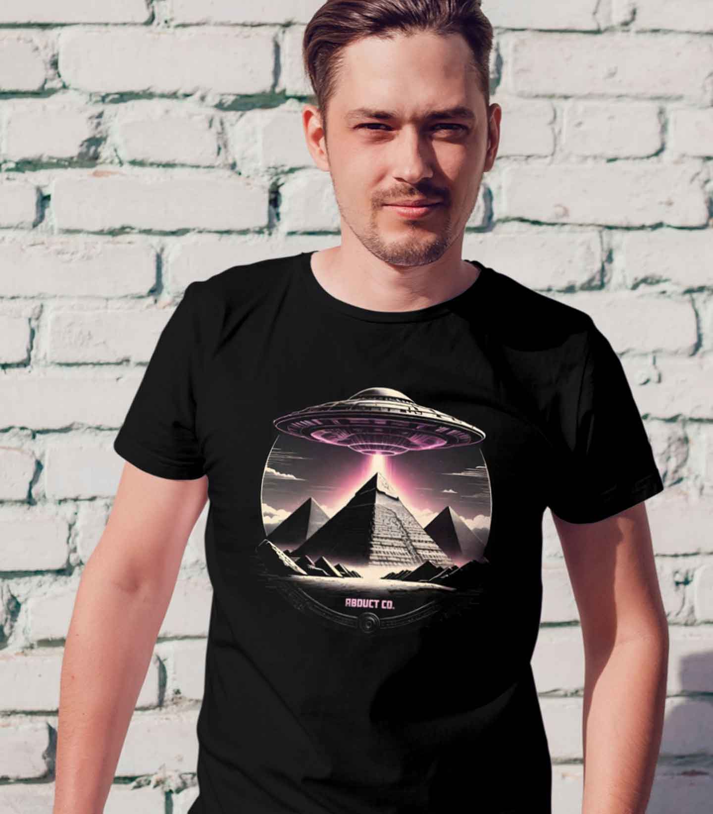 UFOs with Pyramids Graphic Cotton Tee